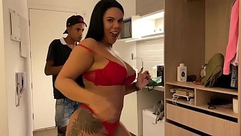 Play أفلام Xnxx الرومانية مع مرافقة استغل من قبل Slabanog