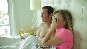 Play مراهقة تغتصب والدها وهو في حالة سكر