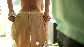 Play بيت الدعارة Xnxx الذي يمارس الجنس مع العملاء السمينين