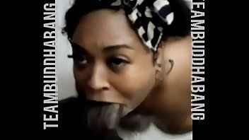 Play امرأة تعطي اللسان لرجل يكمل امرأتها