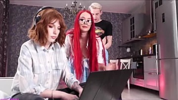 Play الهواة أحمر الشعر يحصل على الشرج الثاب