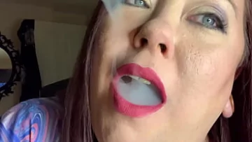 Play السمين BBW عشيقة تينا سنوا التدخين صنم الخيال